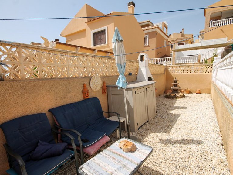 Villa for Sale in Villamartin, Alicante 20