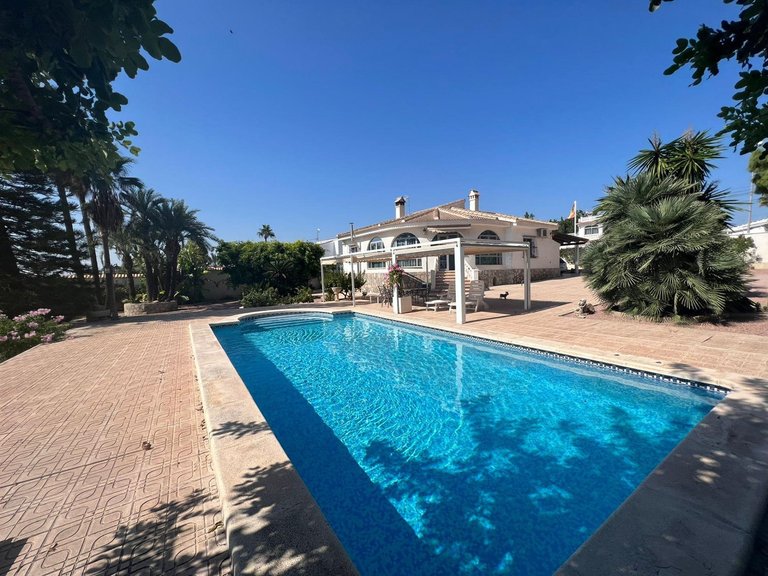 Villa for Sale in Ciudad Quesada, Alicante 4