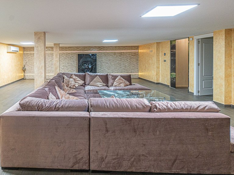Villa for Sale in Torrevieja, Alicante 20