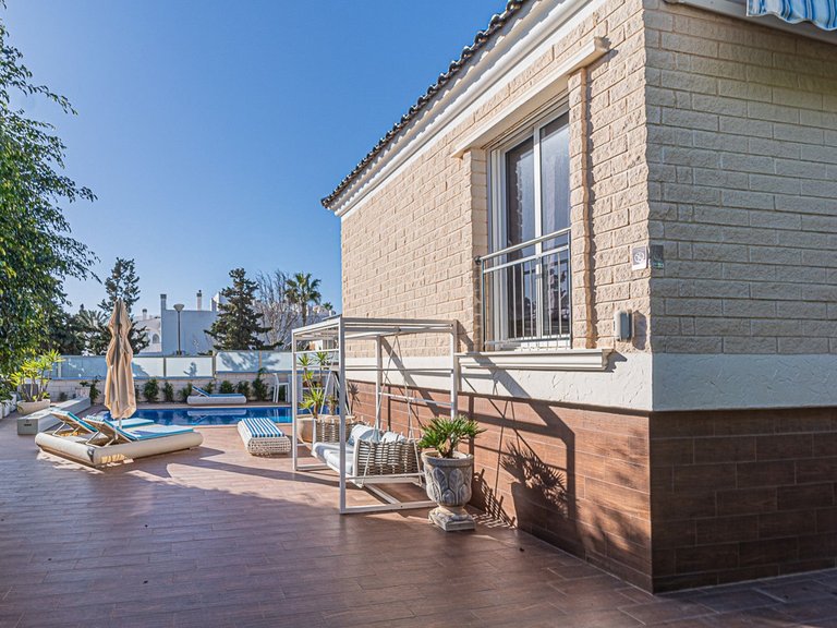 Villa for Sale in Torrevieja, Alicante 45
