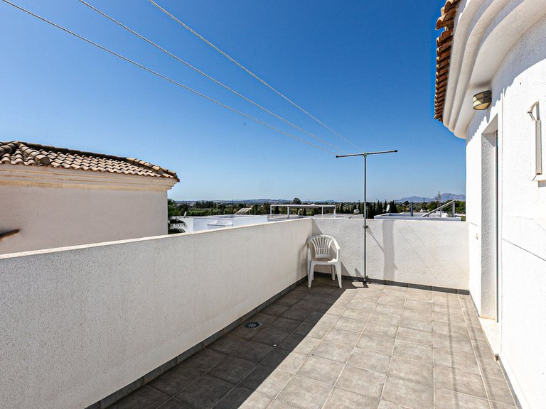 Villa for Sale in San Fulgencio, Alicante 45