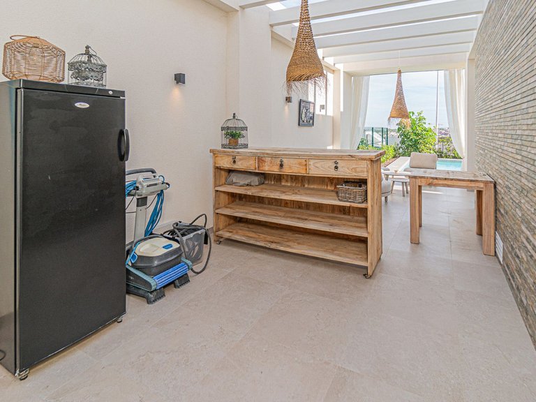 Villa for Sale in Algorfa, Alicante 36