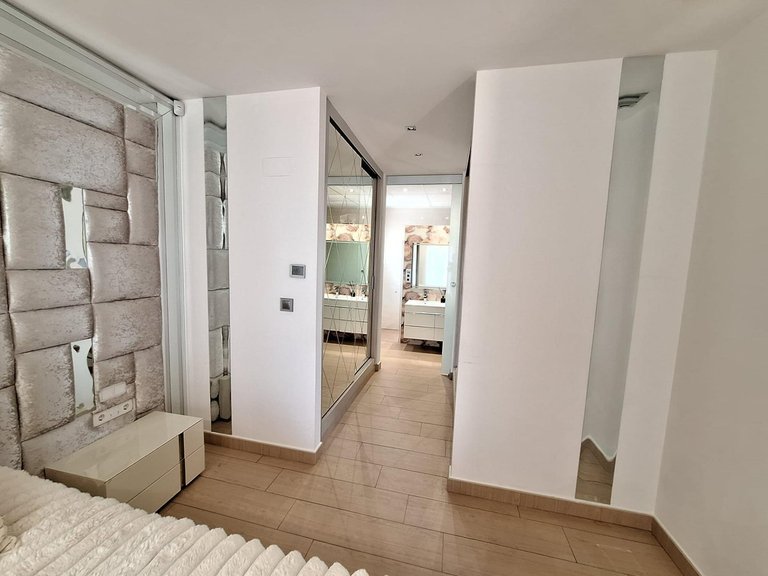Villa for Sale in Torrevieja, Alicante 12