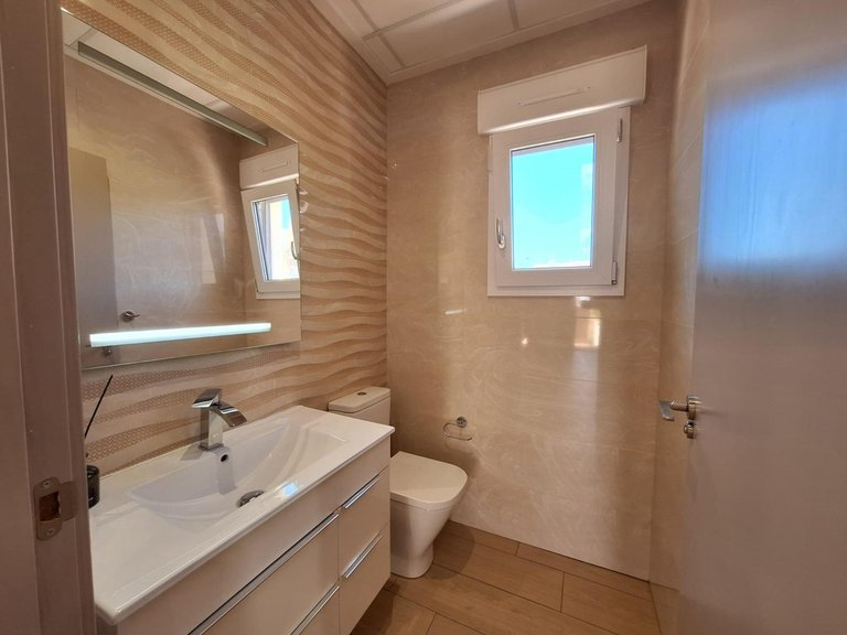 Villa for Sale in Torrevieja, Alicante 15