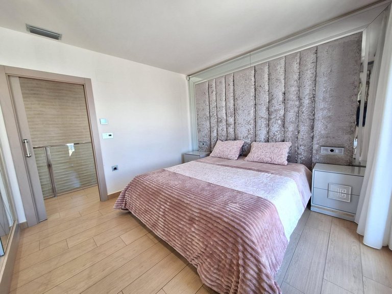Villa for Sale in Torrevieja, Alicante 23