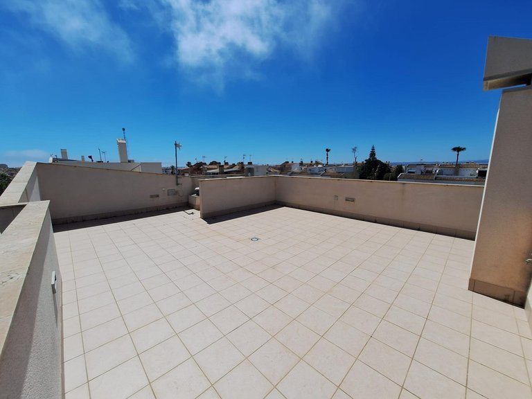 Villa for Sale in Torrevieja, Alicante 32
