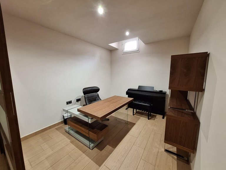 Villa for Sale in Torrevieja, Alicante 40