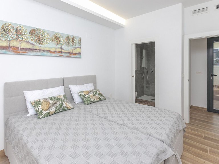 Villa for Sale in Los Montesinos, Alicante 28