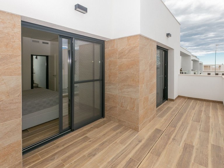 Villa for Sale in Los Montesinos, Alicante 44