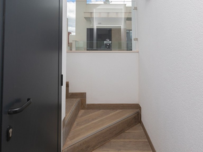 Villa for Sale in Los Montesinos, Alicante 47