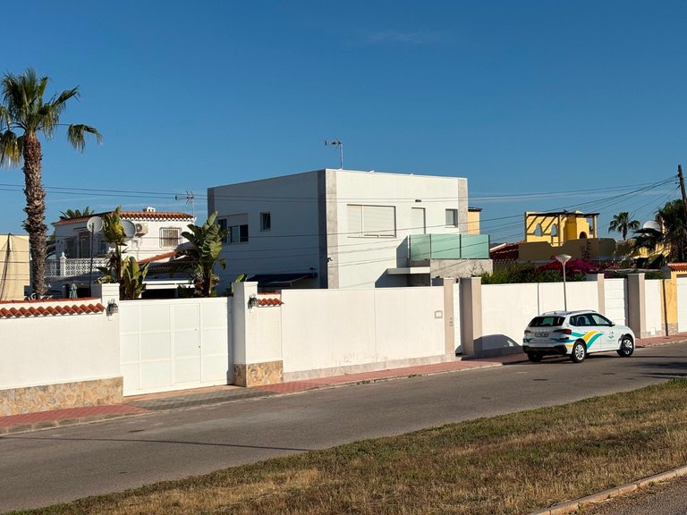 Villa for Sale in Torrevieja, Alicante 4