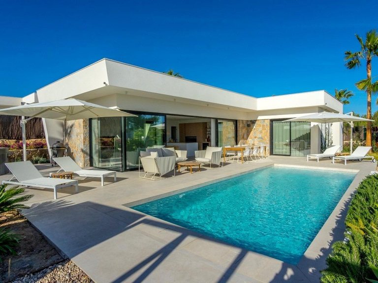 Villa for Sale in Las Colinas, Alicante 1