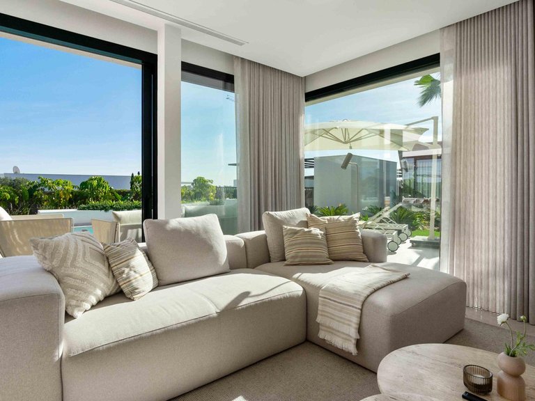 Villa for Sale in Las Colinas, Alicante 4