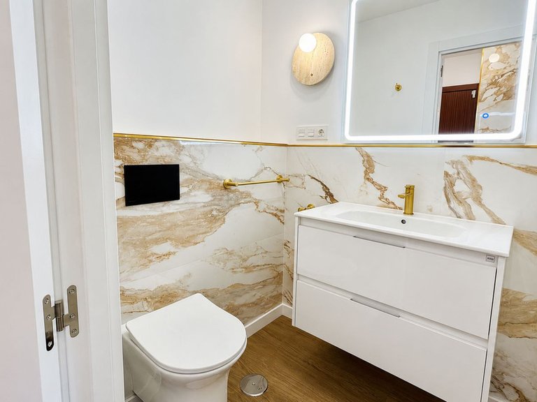 Apartment for Sale in Punta Prima, Alicante 17