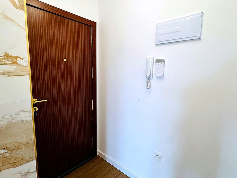 Apartment for Sale in Punta Prima, Alicante 20