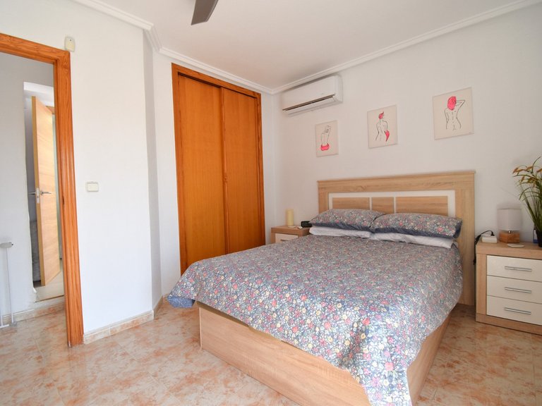 Villa for Sale in Playa Flamenca, Alicante 15
