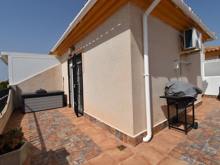 Villa for Sale in Playa Flamenca, Alicante 20