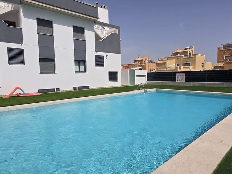 Apartment for Sale in Los Altos, Alicante 1