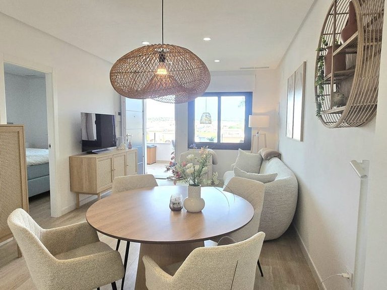 Apartment for Sale in Los Altos, Alicante 6