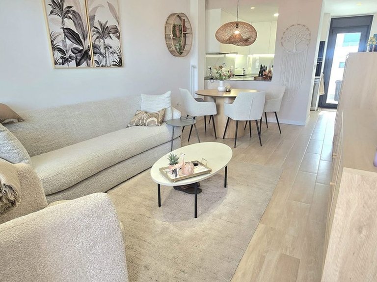 Apartment for Sale in Los Altos, Alicante 7