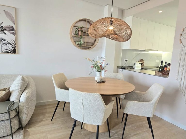 Apartment for Sale in Los Altos, Alicante 11
