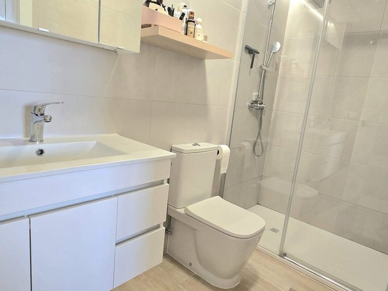 Apartment for Sale in Los Altos, Alicante 19