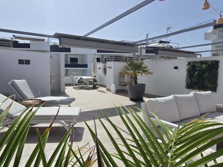 Apartment for Sale in Los Altos, Alicante 23