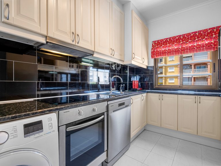 Apartment for Sale in Torrevieja, Alicante 8