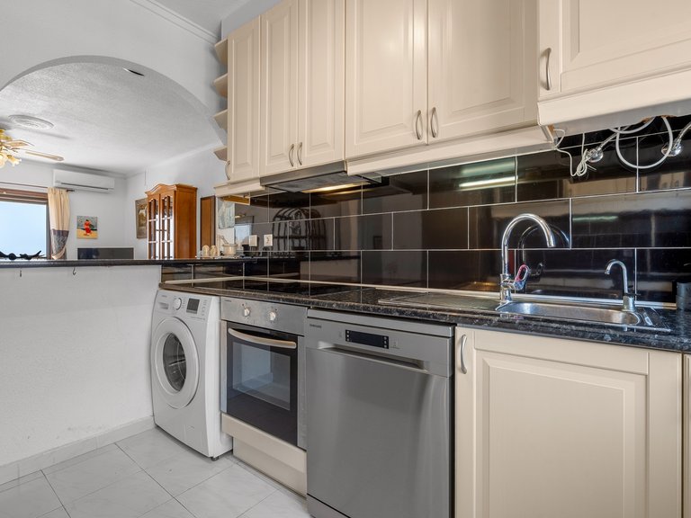 Apartment for Sale in Torrevieja, Alicante 9