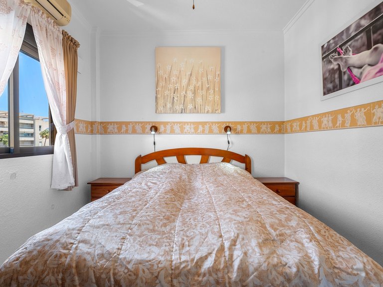 Apartment for Sale in Torrevieja, Alicante 16