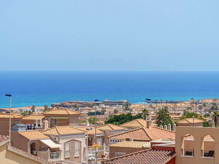 Apartment for Sale in Torrevieja, Alicante 24