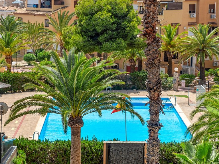 Apartment for Sale in Torrevieja, Alicante 27