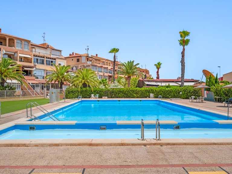 Apartment for Sale in Torrevieja, Alicante 30