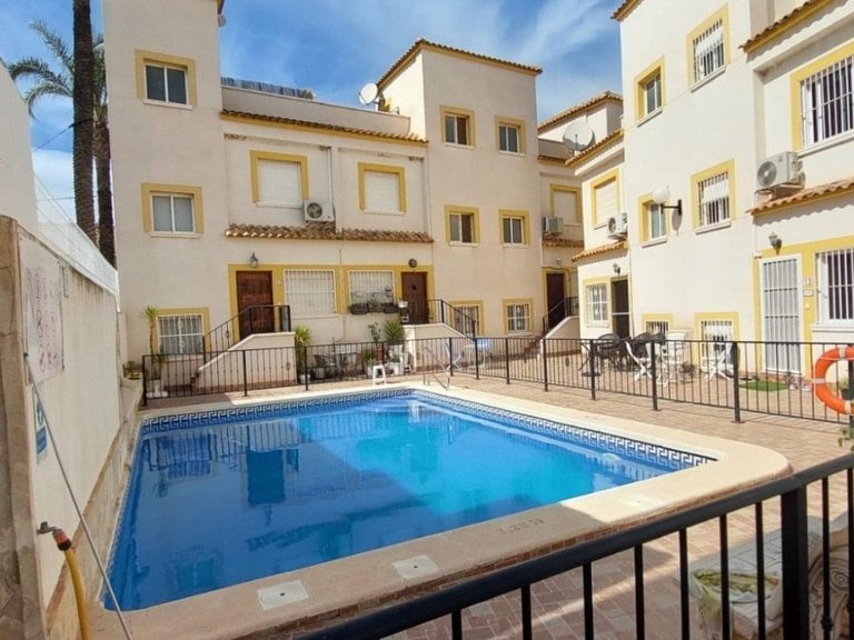 Town House for Sale in Torremendo, Alicante 1