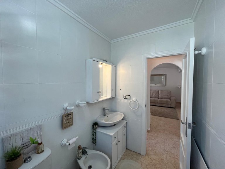 Town House for Sale in Punta Prima, Alicante 36