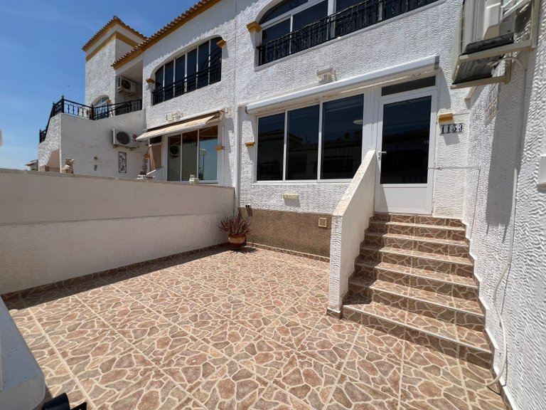 Apartment for Sale in Los Montesinos, Alicante 2