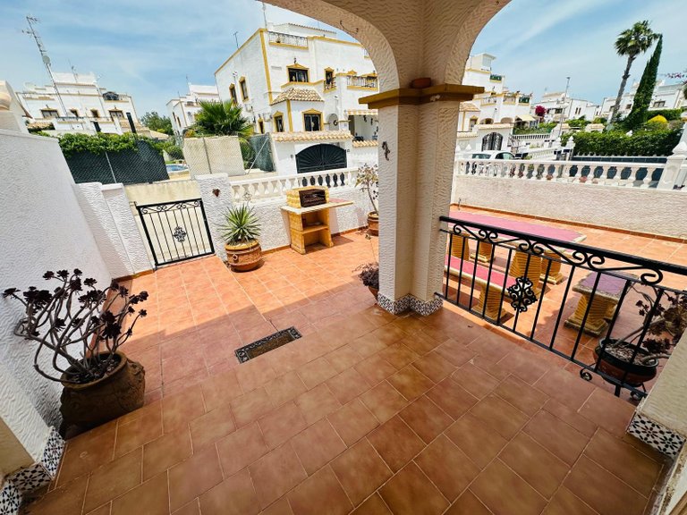 Town House for Sale in Los Montesinos, Alicante 3