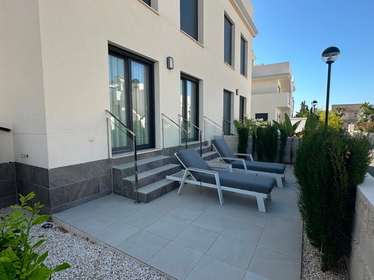Villa for Sale in Rojales, Alicante 31