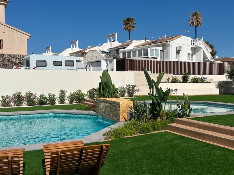 Villa for Sale in Rojales, Alicante 39
