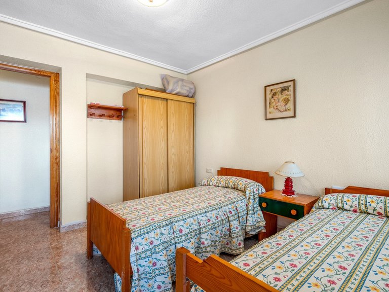 Apartment for Sale in Torrevieja, Alicante 16