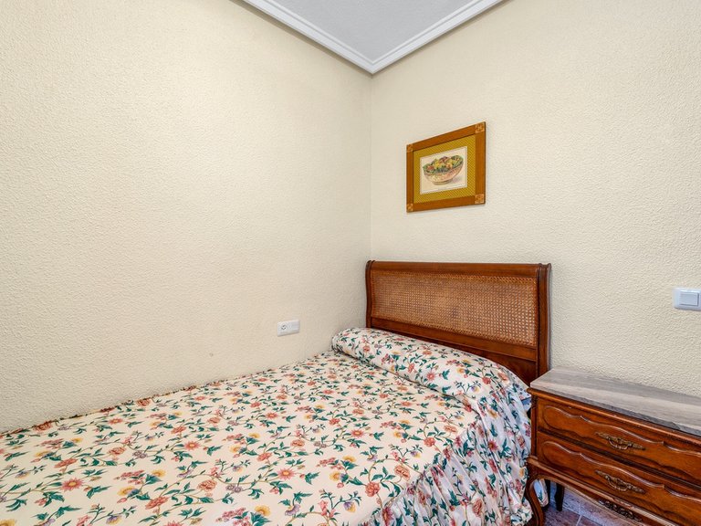 Apartment for Sale in Torrevieja, Alicante 18