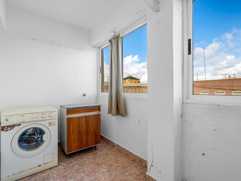Apartment for Sale in Torrevieja, Alicante 20