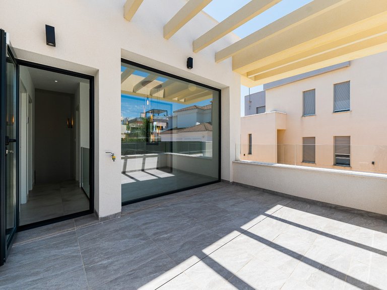 Villa for Sale in Los Montesinos, Alicante 26