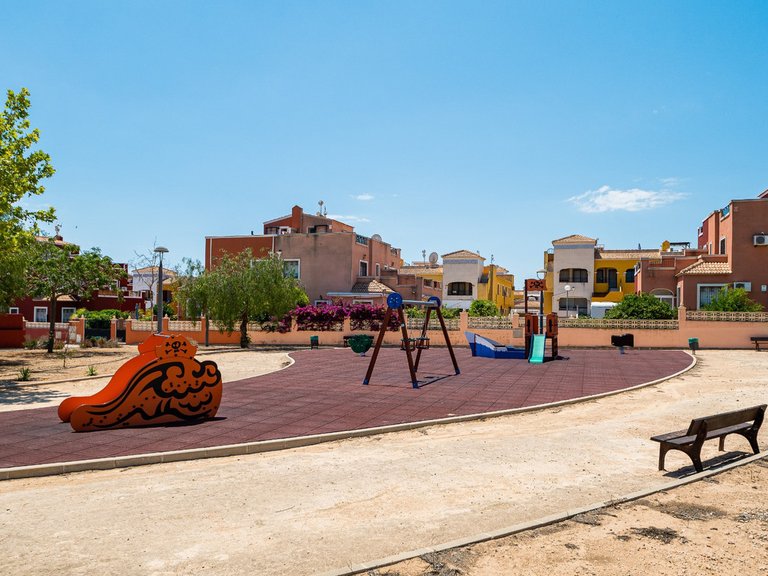 Villa for Sale in Los Montesinos, Alicante 49