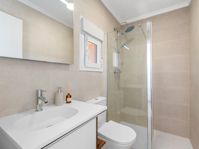 Villa for Sale in Rojales, Alicante 30