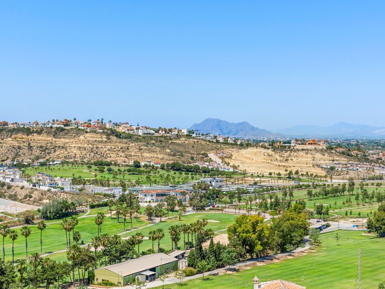 Villa for Sale in Rojales, Alicante 38