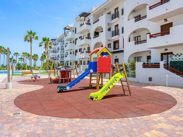 Apartment for Sale in Los Alcazares, Murcia 28