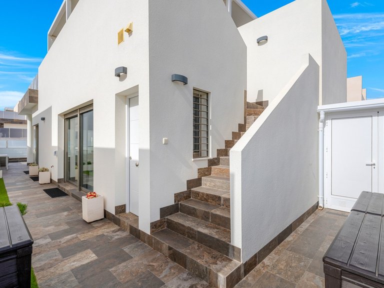 Villa for Sale in Orihuela, Alicante 8