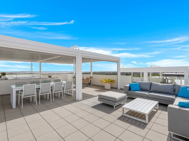 Villa for Sale in Orihuela, Alicante 12