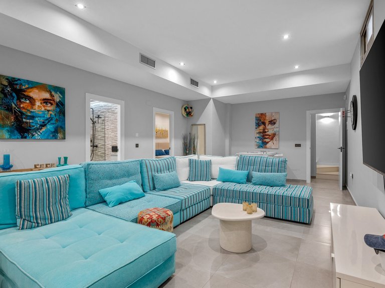 Villa for Sale in Orihuela, Alicante 28